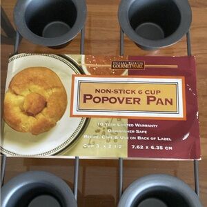 Chicago Metallic Gourmetware 6-Cup Popover Pan